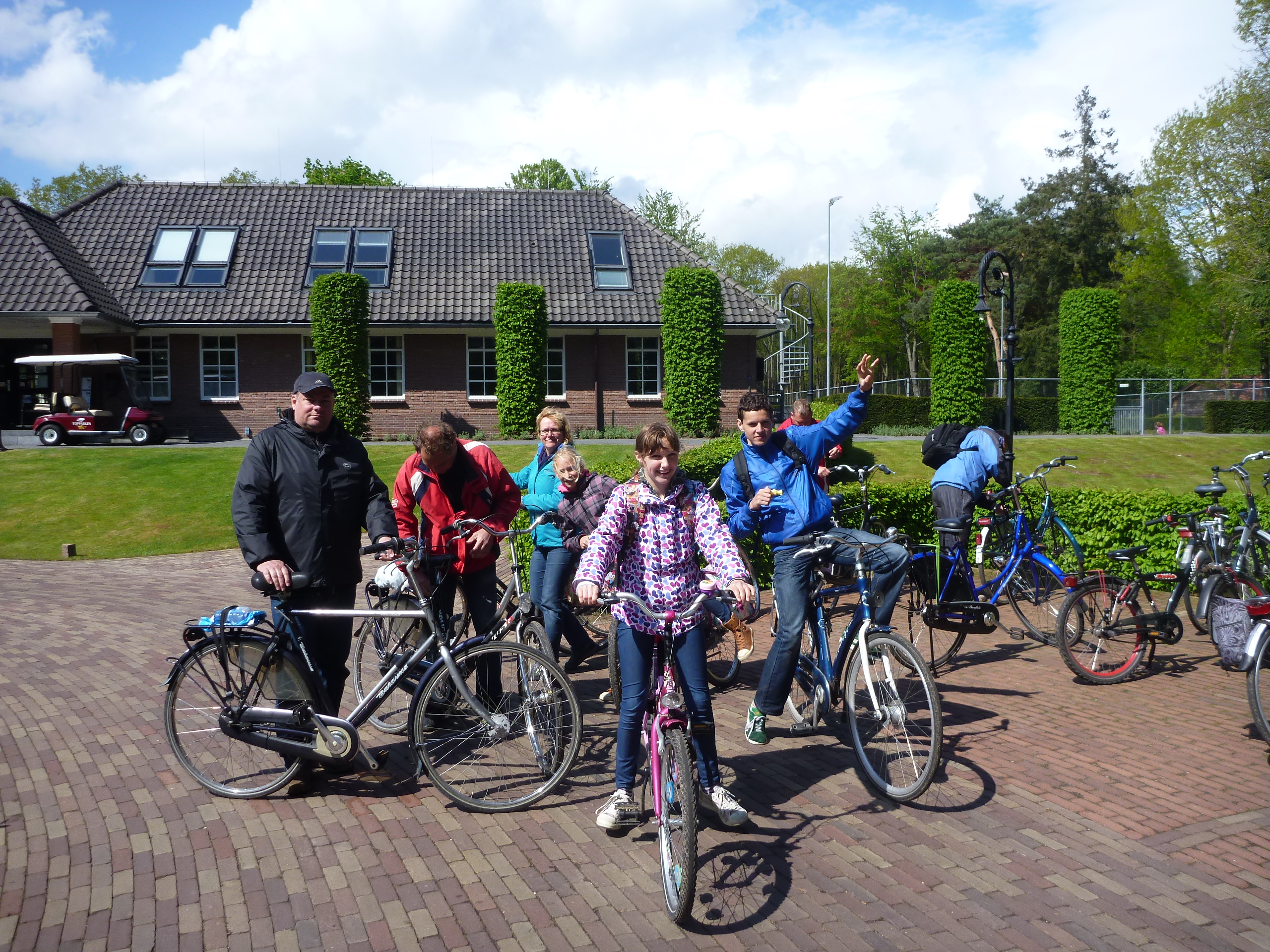 2013 HWK027.jpg